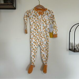 NWT Burts Bees Apricot Print Organic Cotton One Piece Baby Pajamas Size 12 Month
